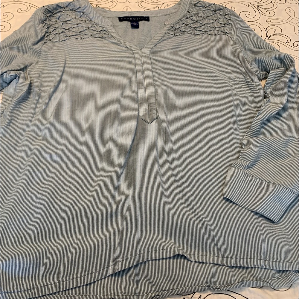 Bandolino- long sleeve blouse